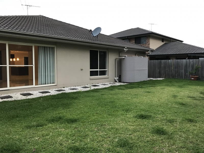 24 Singleton Place, Carseldine QLD 4034