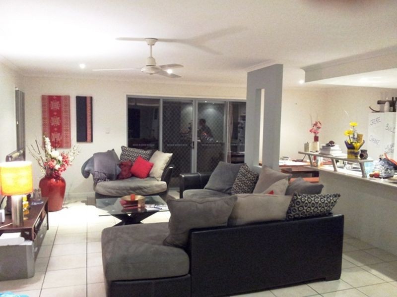 68 Winlock Cct, Warner QLD 4500