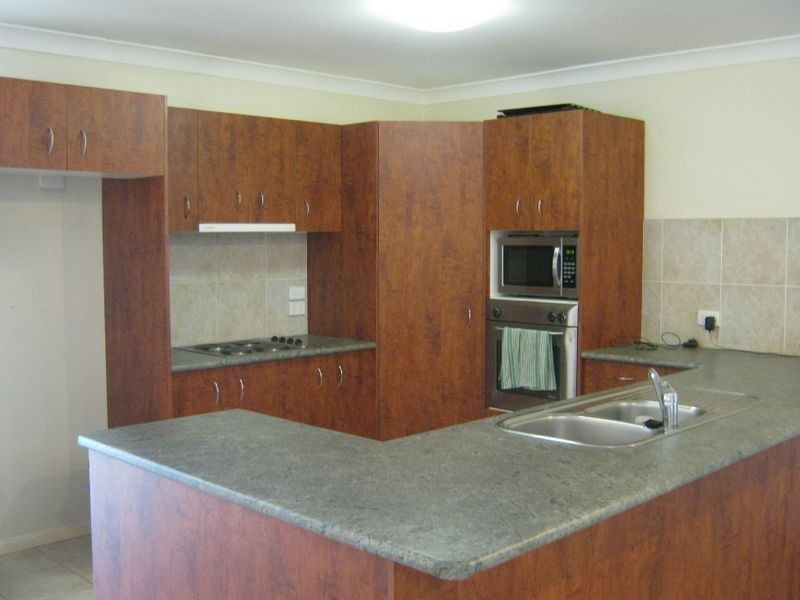 27 Johnston Place, Bracken Ridge QLD 4017