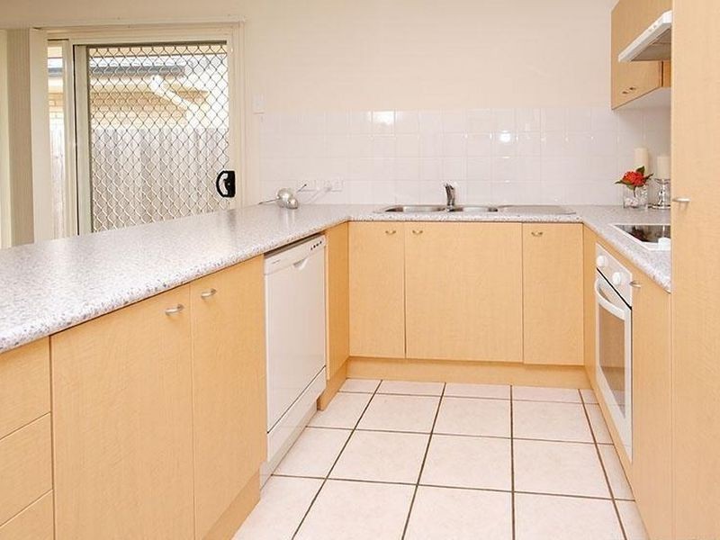 704 2 Nicol Way, Brendale QLD 4500