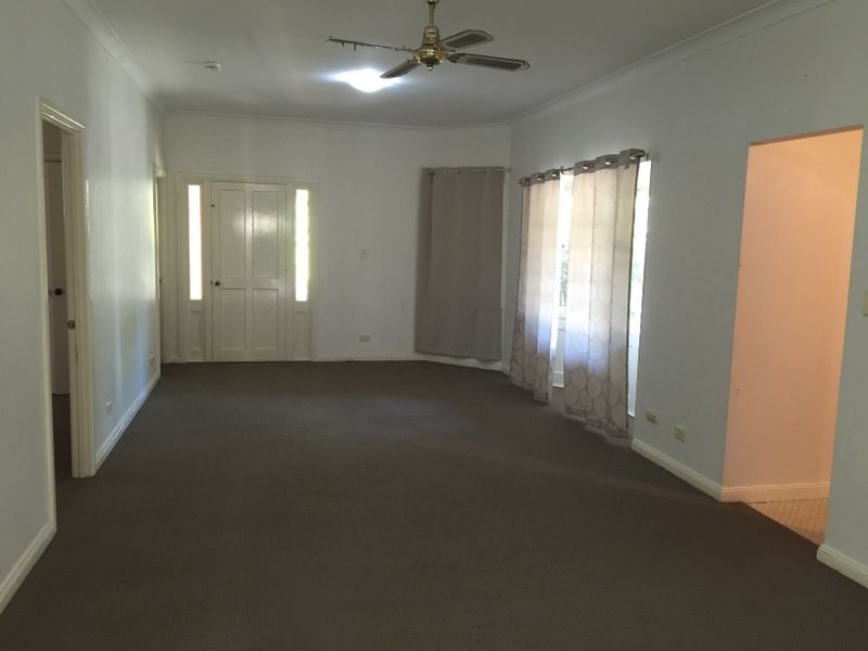 15 Desert Willow Way, Fitzgibbon QLD 4018