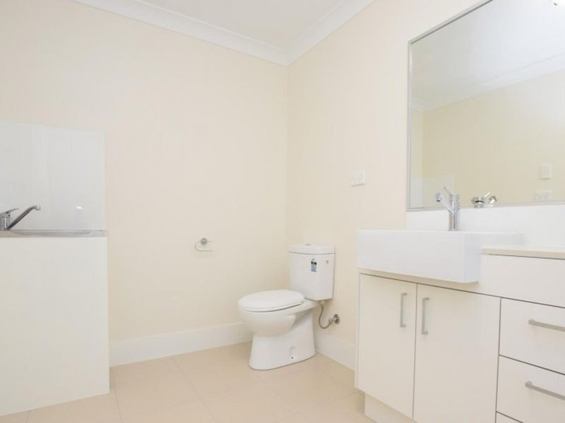 2/28 Church Road, Zillmere QLD 4034