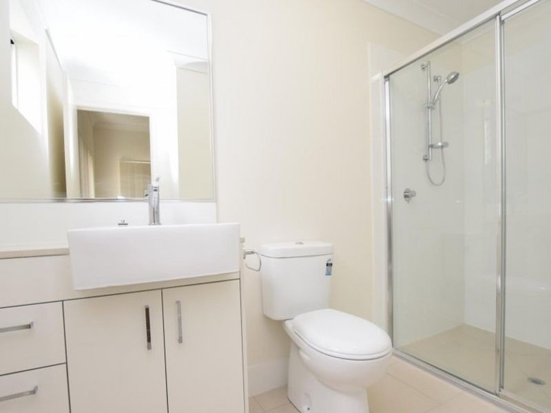 2/28 Church Road, Zillmere QLD 4034