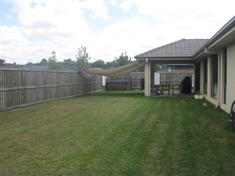 18 Strowe Place, Bracken Ridge QLD 4017