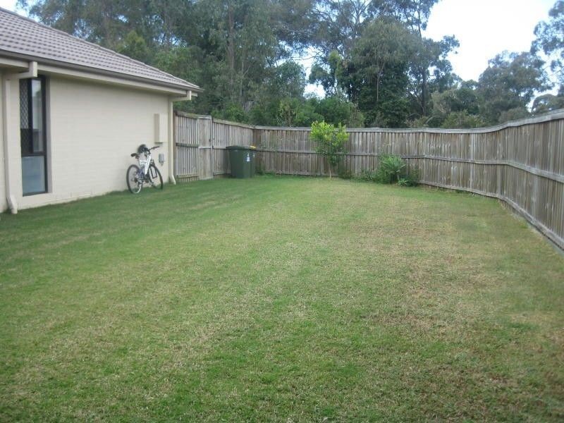 18 Strowe Place, Bracken Ridge QLD 4017