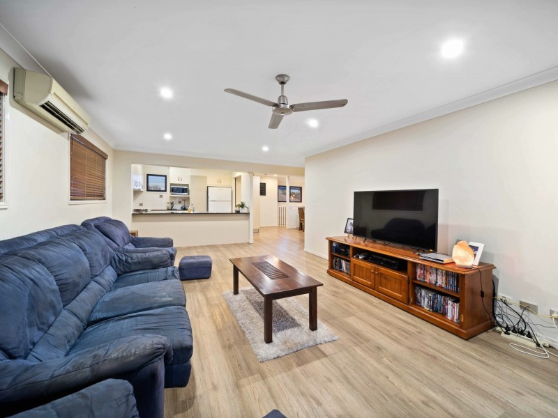 22 Warburton Street, Murrumba Downs QLD 4503