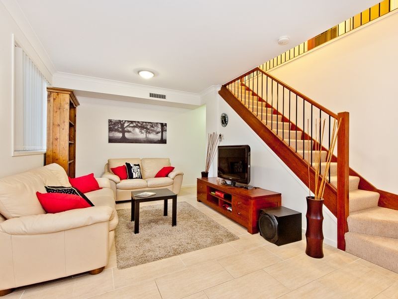 1 Girraween Lane, Fitzgibbon QLD 4018