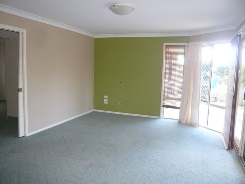 8 Major Court, Cashmere QLD 4500