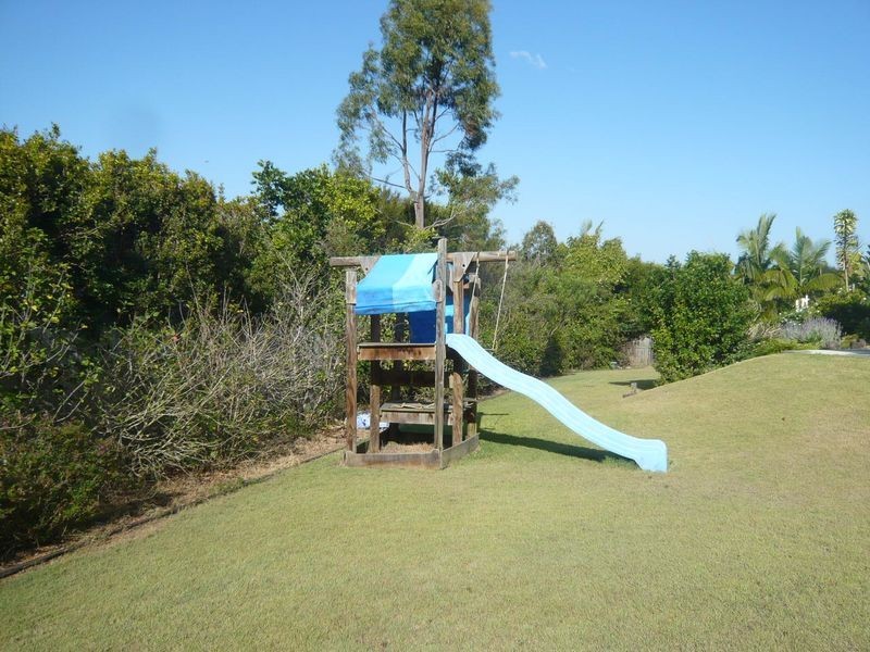 8 Major Court, Cashmere QLD 4500