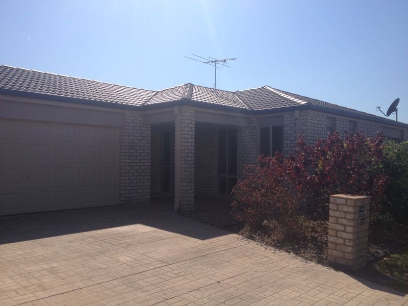17 Oaktree Place, Bracken Ridge QLD 4017