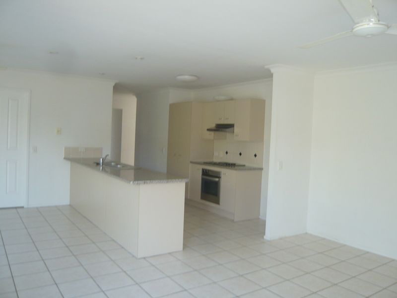 17 Oaktree Place, Bracken Ridge QLD 4017