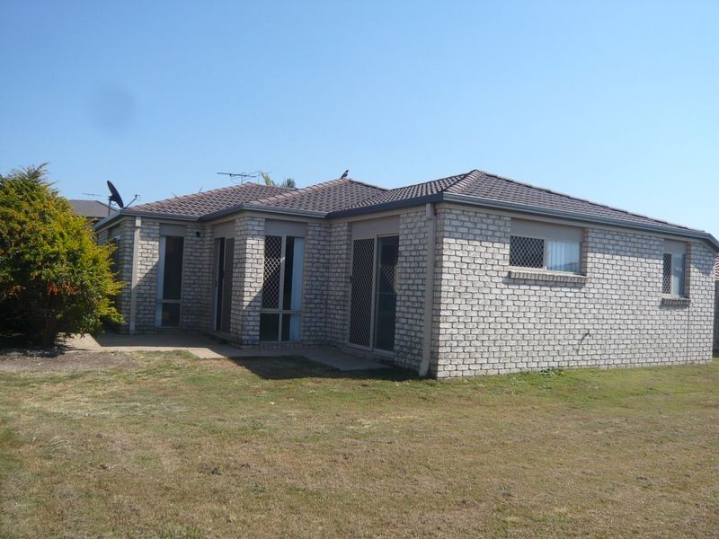 17 Oaktree Place, Bracken Ridge QLD 4017