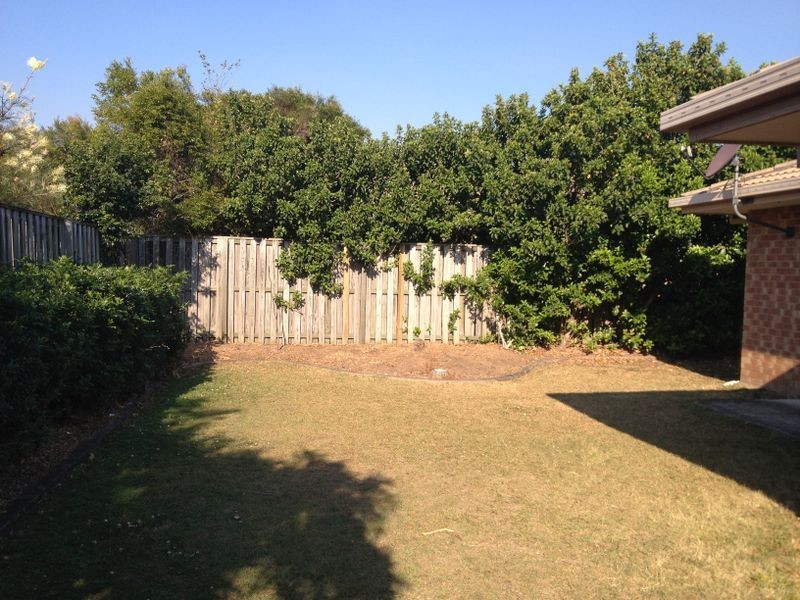 51 Azalea Crescent, Fitzgibbon QLD 4018