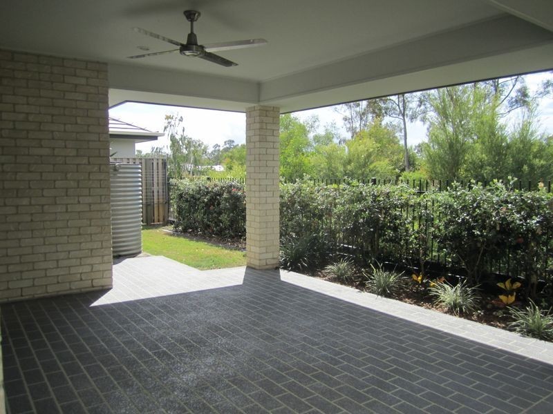 25 Carnarvon Crescent, Fitzgibbon QLD 4018