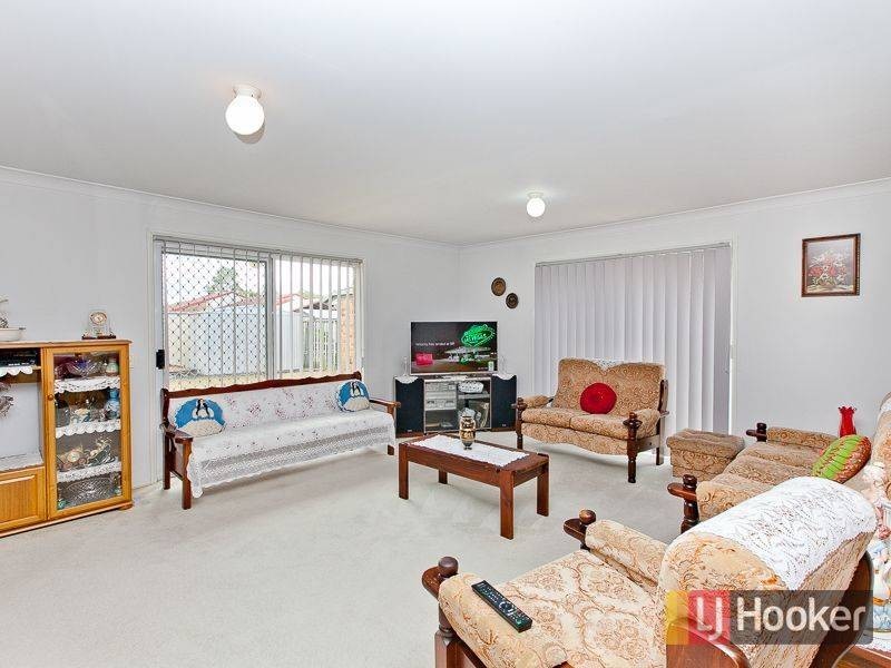 40 Rose Crescent, Fitzgibbon QLD 4018