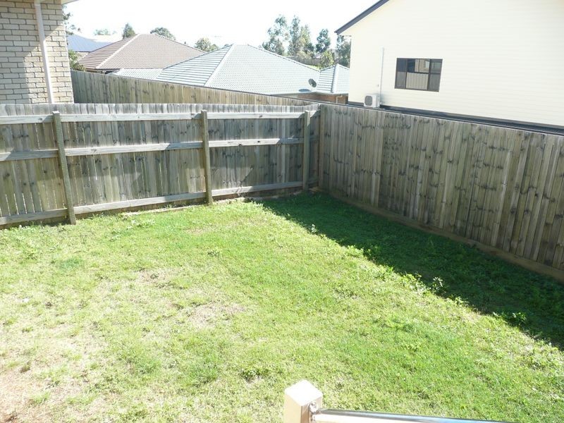 10 Lennon Blvd, Narangba QLD 4504