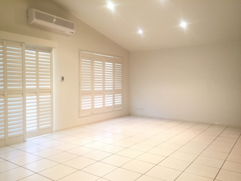 16 Ridley Road, Bridgeman Downs QLD 4035