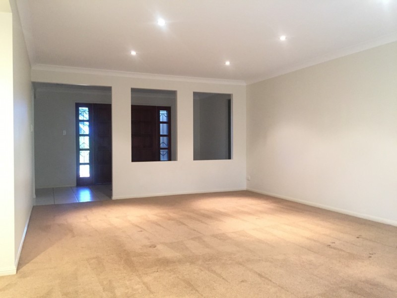 16 Ridley Road, Bridgeman Downs QLD 4035