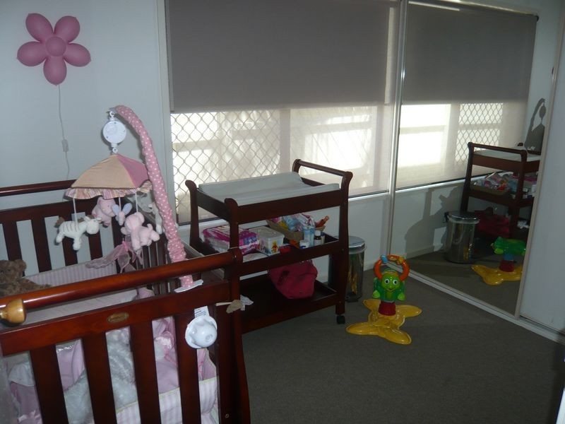 17 Desert Willow Way, Fitzgibbon QLD 4018