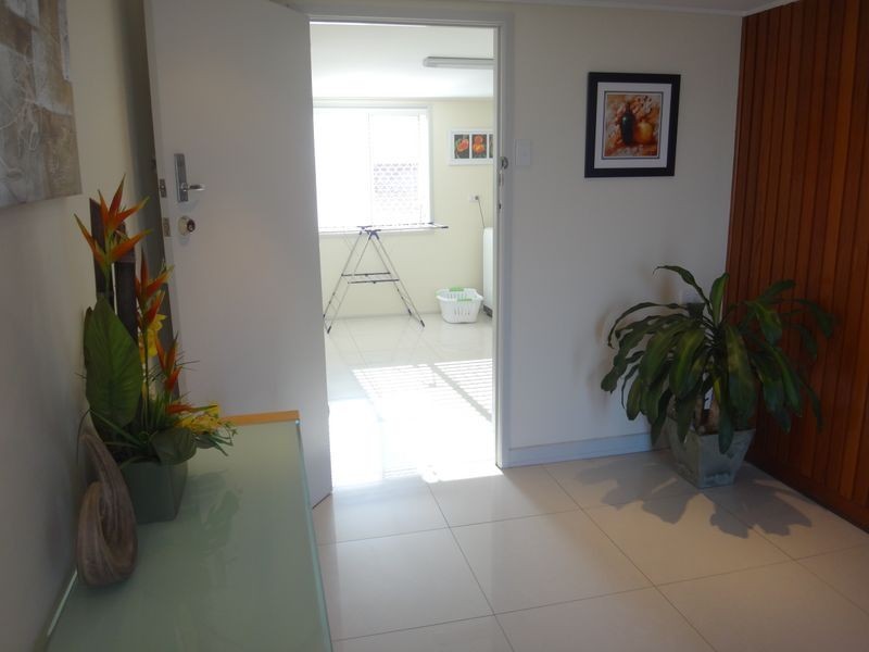 10 Leeside Street, Aspley QLD 4034