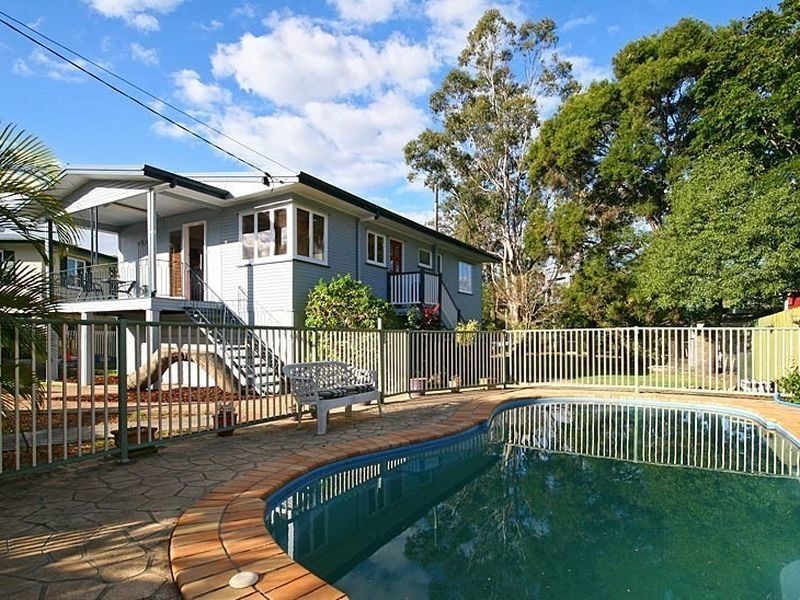 11 Bradwell Street, Zillmere QLD 4034
