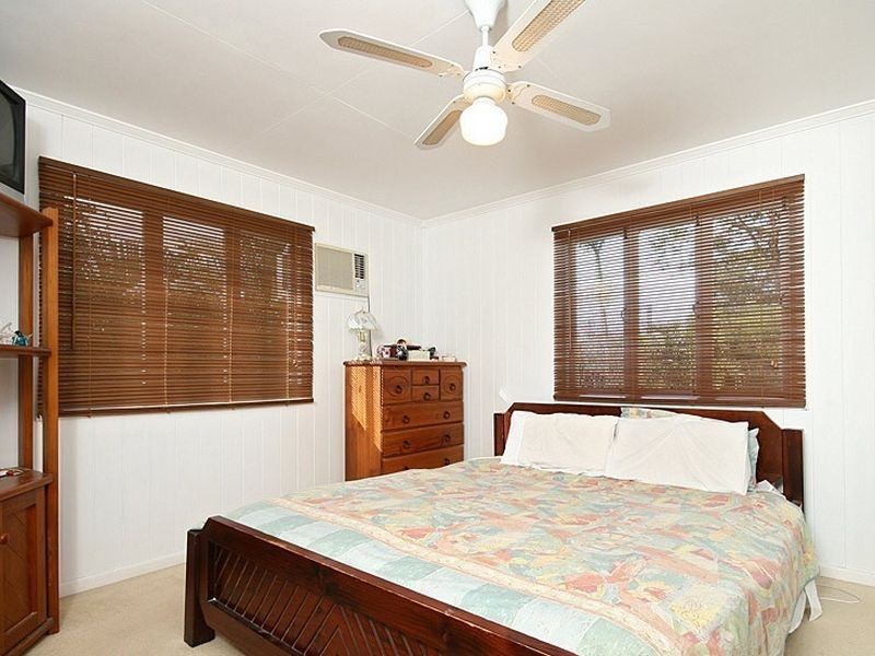 11 Bradwell Street, Zillmere QLD 4034