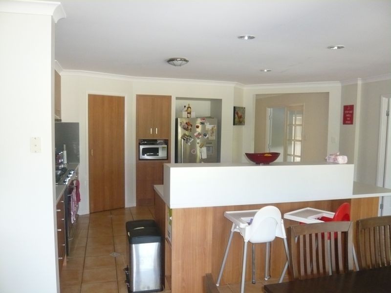 42 Pine Valley Drive, Joyner QLD 4500