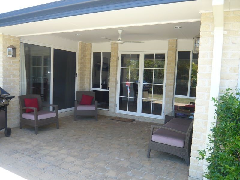 42 Pine Valley Drive, Joyner QLD 4500