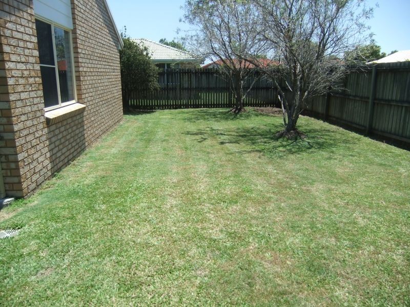 2/7 Orchid Crescent, Fitzgibbon QLD 4018