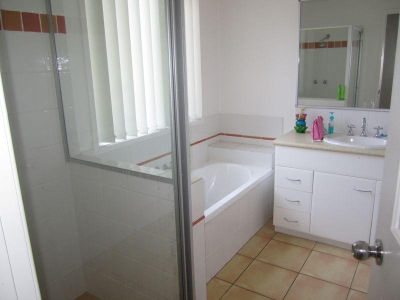 13 Figtree Pl, Bracken Ridge QLD 4017