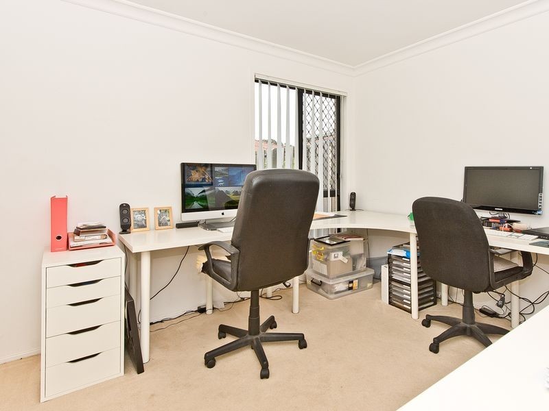 9 Oaktree Place, Bracken Ridge QLD 4017