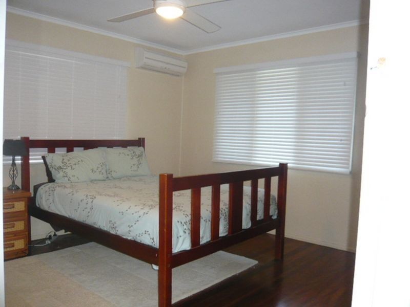 25 Cranbourne Street, Chermside West QLD 4032