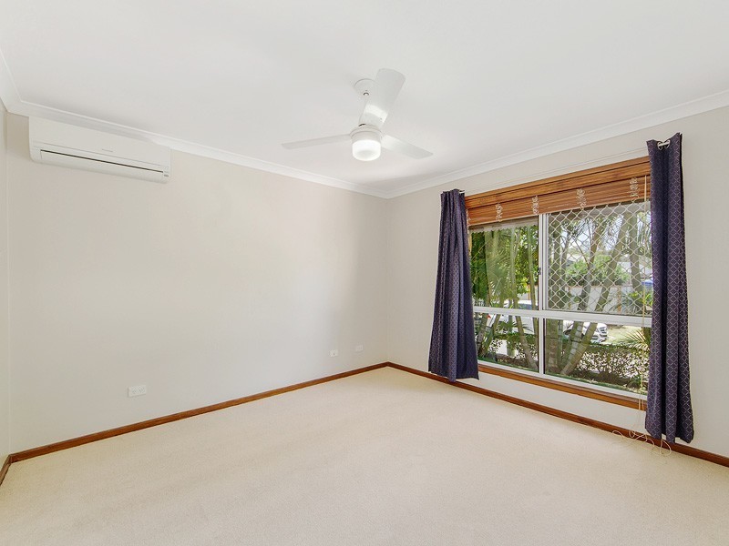 4 Latrobe Street, Fitzgibbon QLD 4018