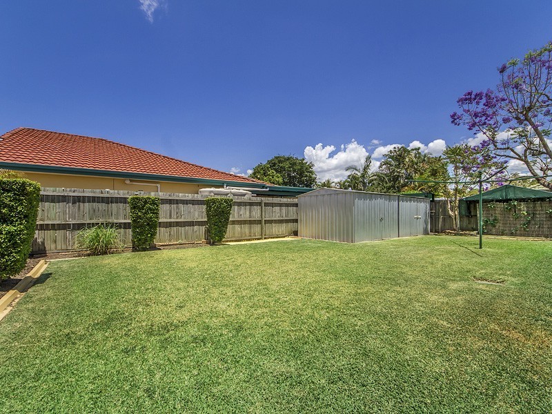 4 Latrobe Street, Fitzgibbon QLD 4018