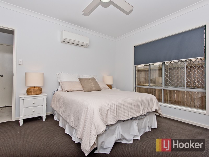 18 Castlewellan Circuit, Warner QLD 4500