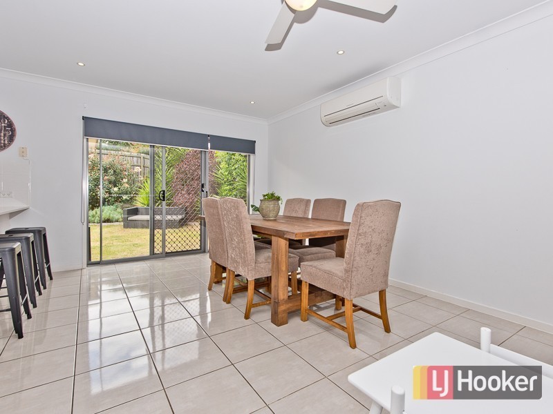 18 Castlewellan Circuit, Warner QLD 4500