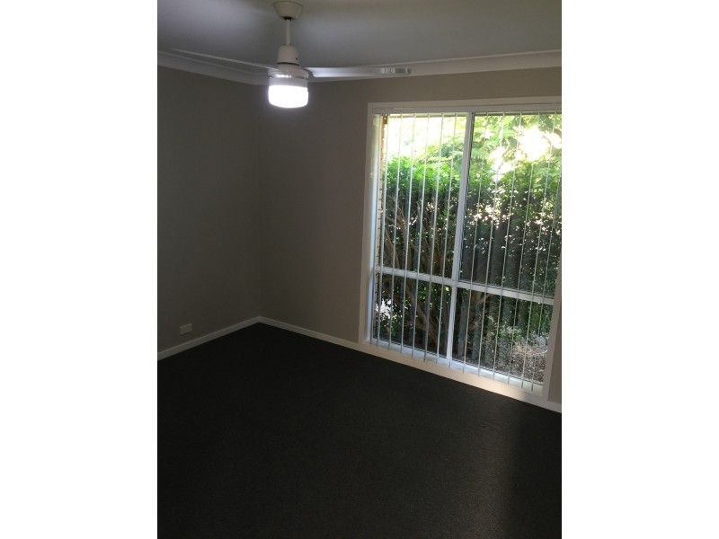 24 Hibiscus Circuit, Fitzgibbon QLD 4018
