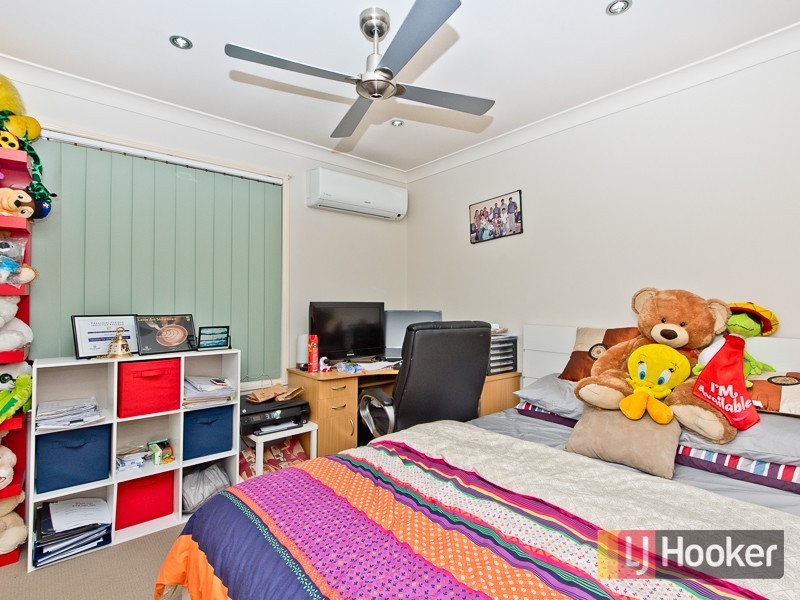 16 Jarrah Place, Fitzgibbon QLD 4018