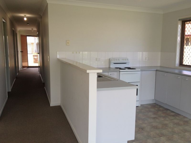 40 Silkyoak Cct, Fitzgibbon QLD 4018