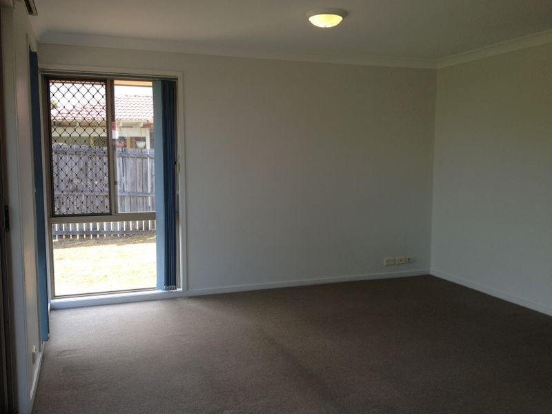 40 Silkyoak Cct, Fitzgibbon QLD 4018