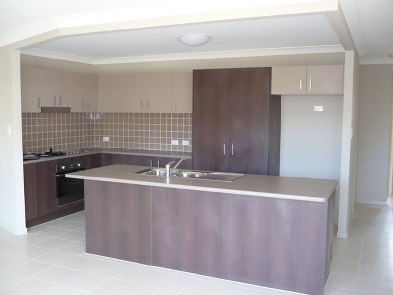 6 Fabian Place, Bracken Ridge QLD 4017
