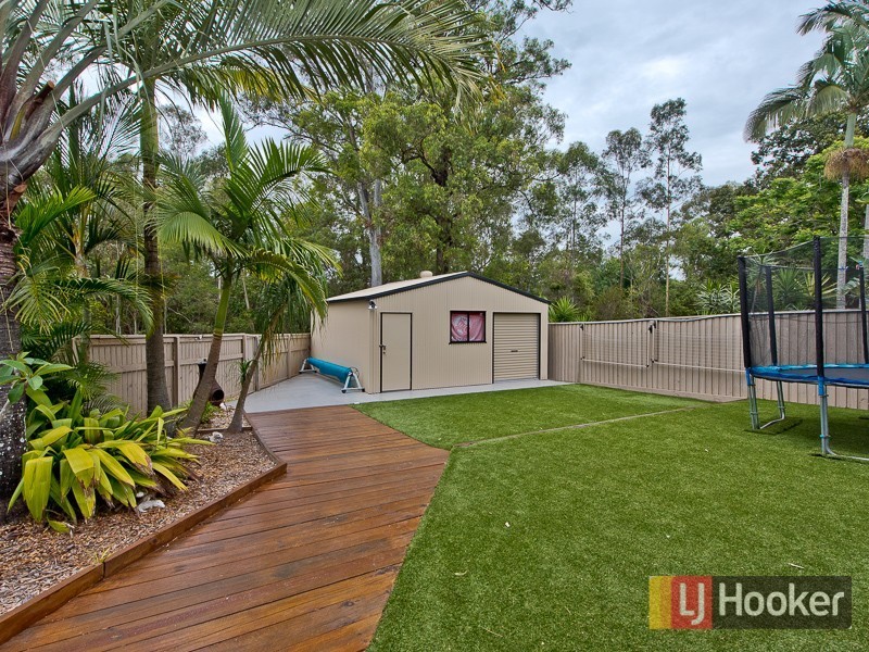 28 Folkstone Avenue, Albany Creek QLD 4035
