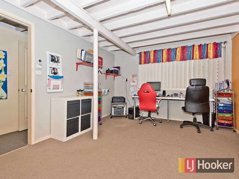 28 Folkstone Avenue, Albany Creek QLD 4035