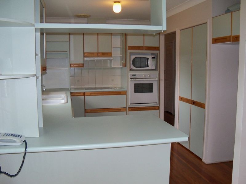 8 Maud Street, Albany Creek QLD 4035