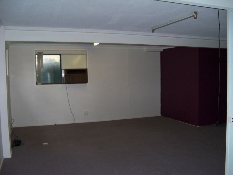 8 Maud Street, Albany Creek QLD 4035