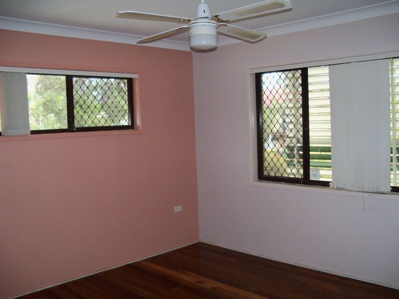 8 Maud Street, Albany Creek QLD 4035