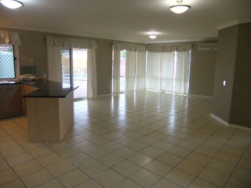 9 Fieldstone Place, Bracken Ridge QLD 4017