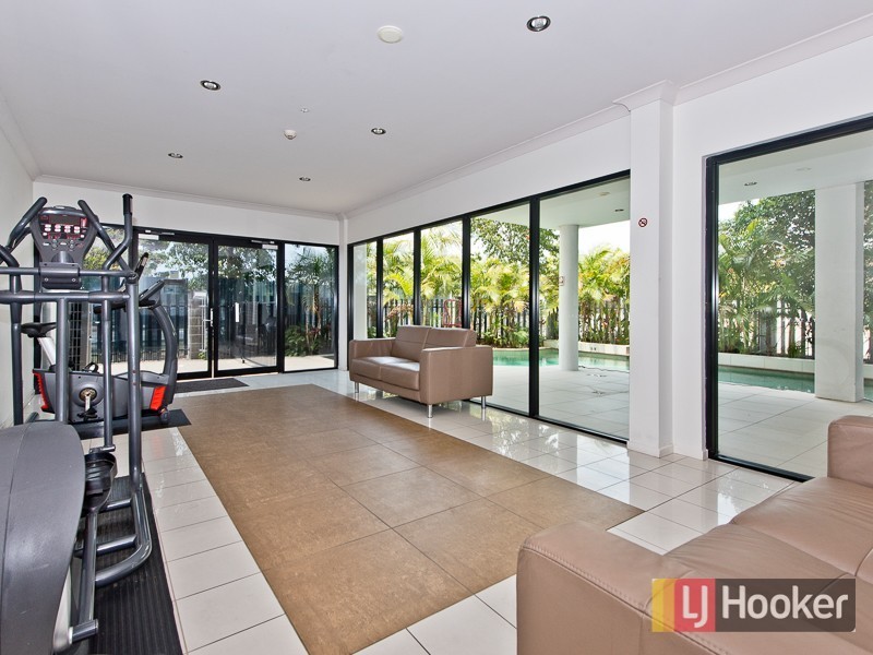 7/37 Playfield Street, Chermside QLD 4032