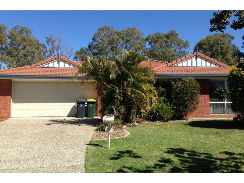 15 Elizabeth Place, Brighton QLD 4017