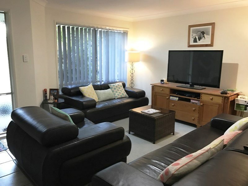 15 Elizabeth Place, Brighton QLD 4017